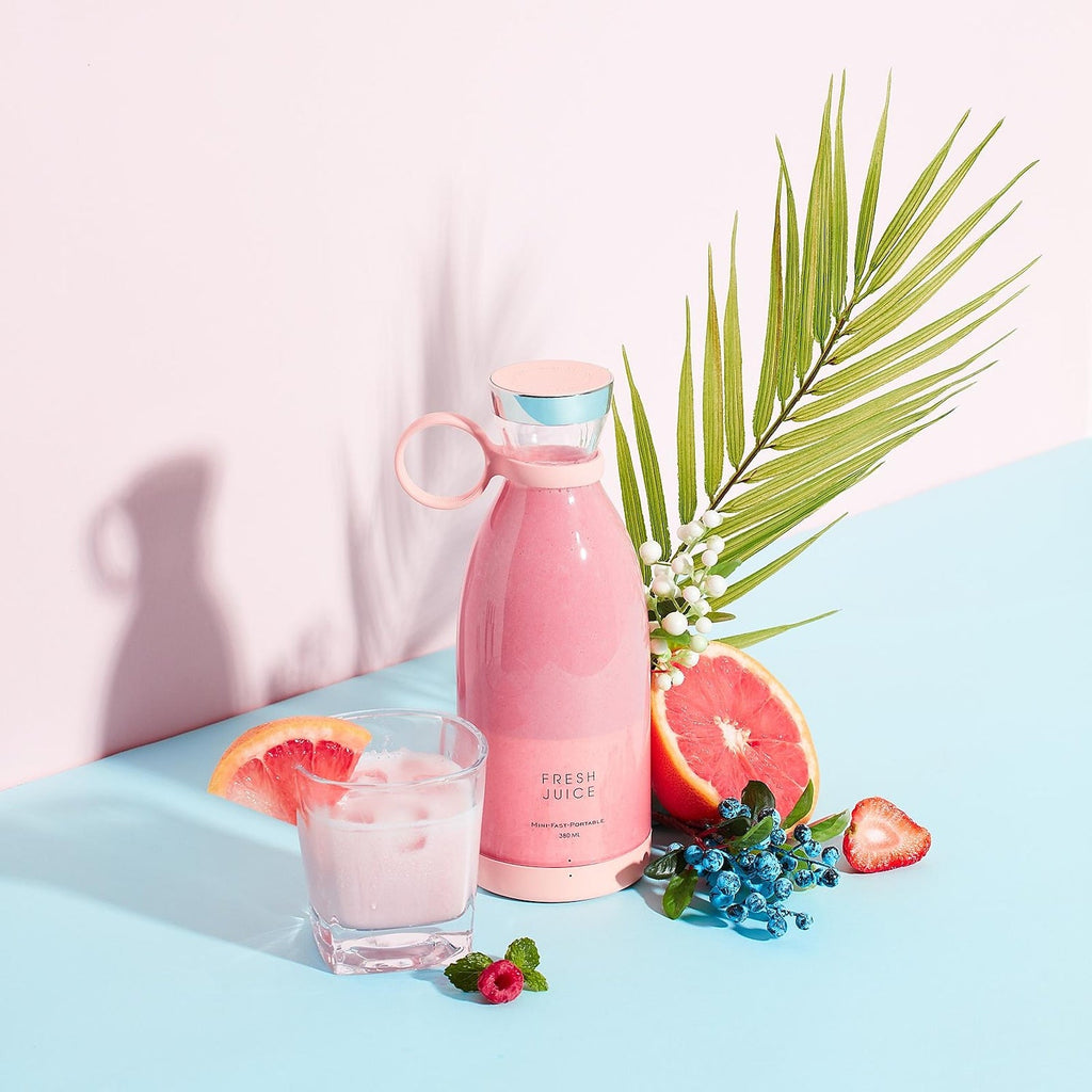 Portable blender bottle in white and pink